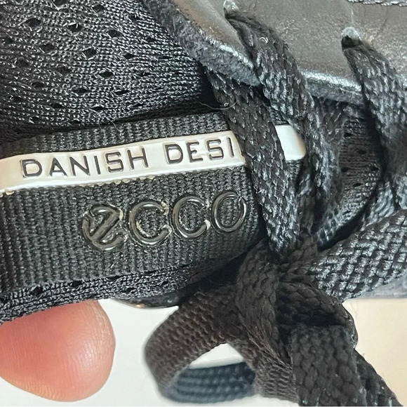Ecco Danish Design Womens  Perforated Leather Lace Up Sneakers Sz 39 US 8.5 - Picture 8 of 11